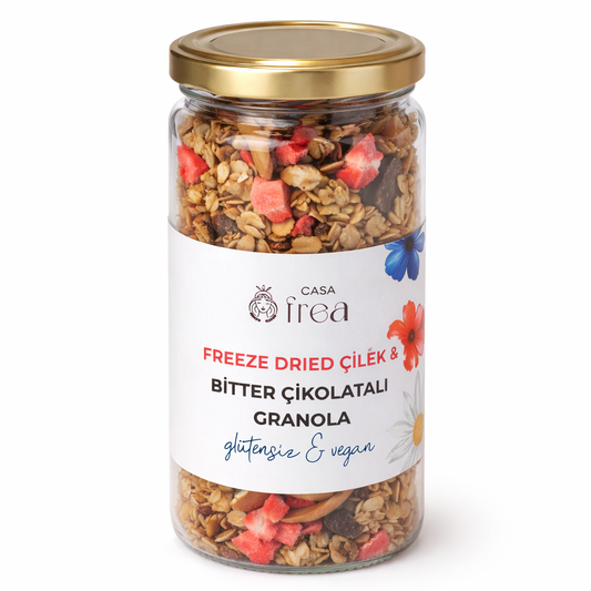 Freeze Dried Çilekli & Bitter Çikolatalı Granola
